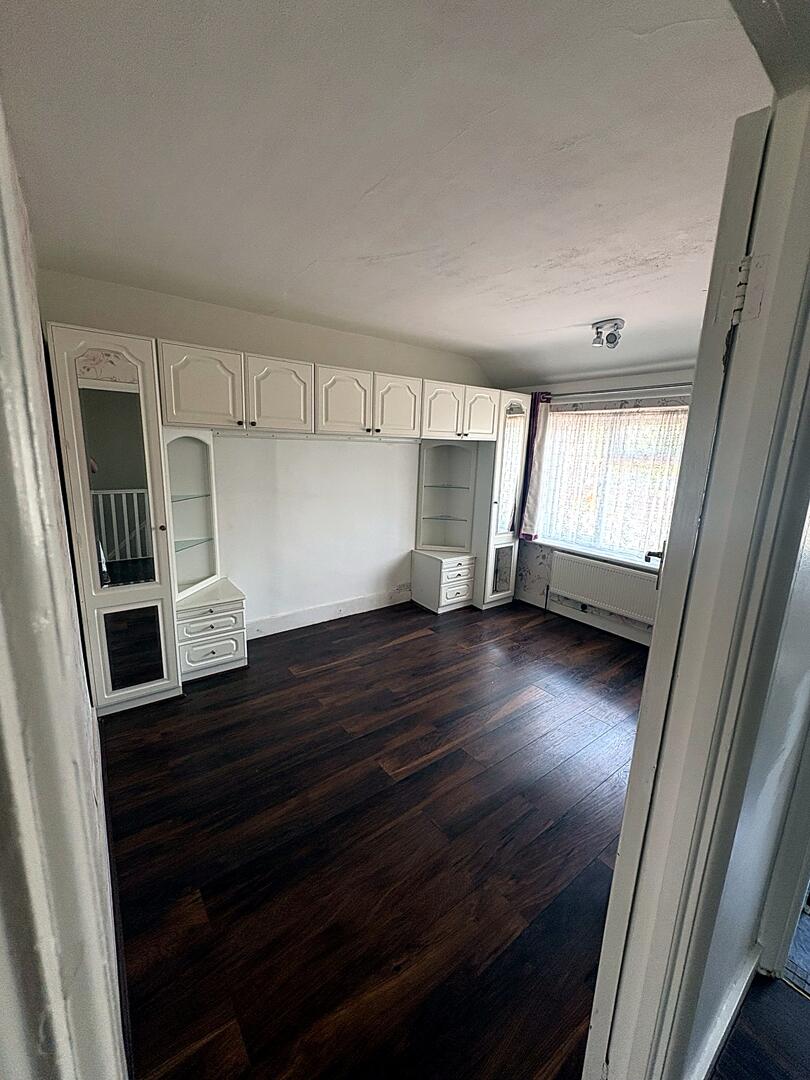 Ash Grove, Hounslow